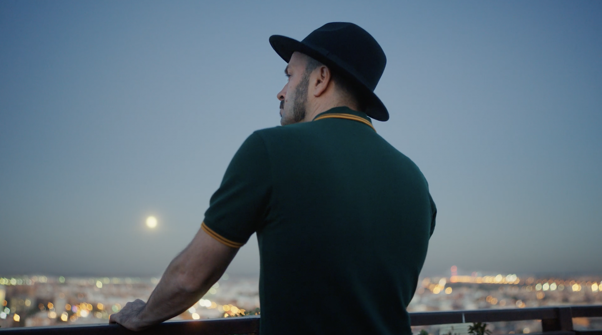 León Benavente – Líbrame del mal (Videoclip oficial)